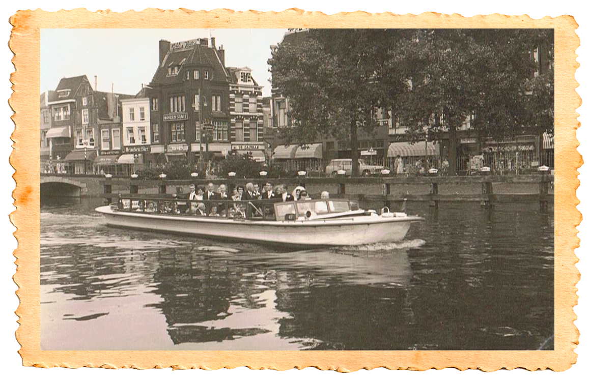 Vintage oud5 foto rederij rembrandt leiden rondvaart